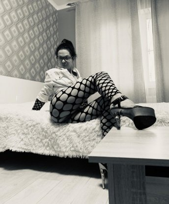 Проститутка имени Свердлова : Вива